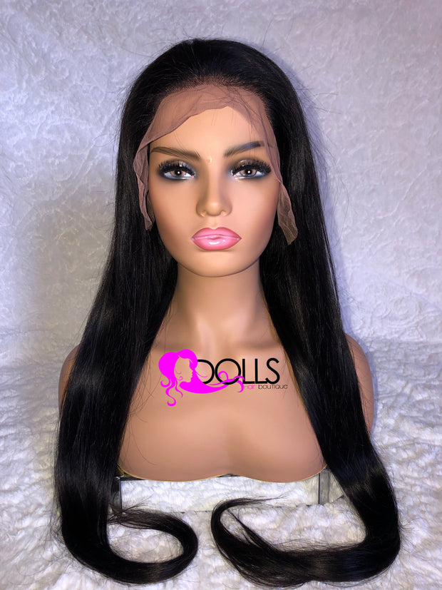 LACE FRONT STRAIGHT WIG (HD LACE)